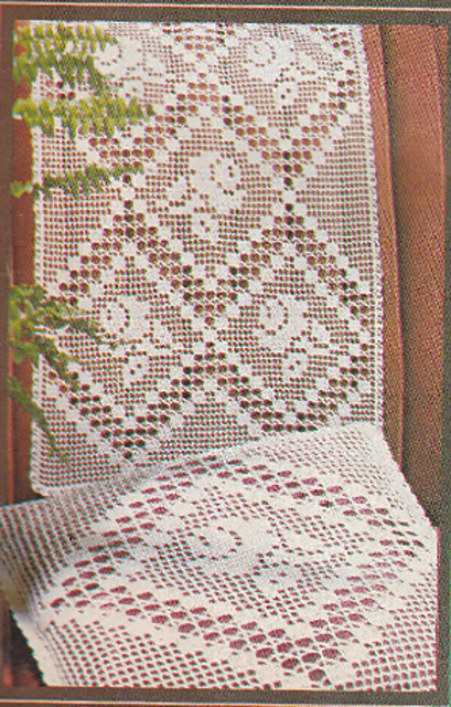 Ensemble for Sofa and Cocktail Table