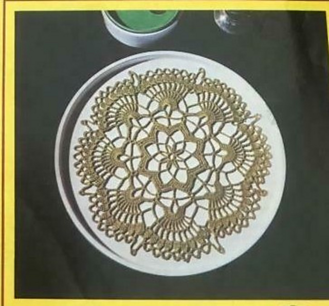Table Center 21