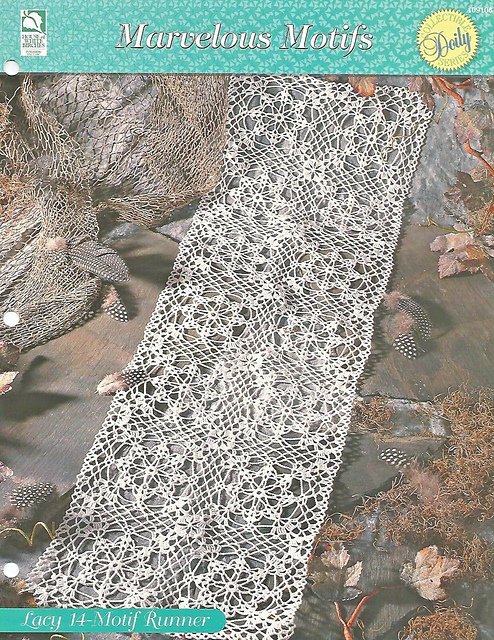 Lacy 14-Motif Runner