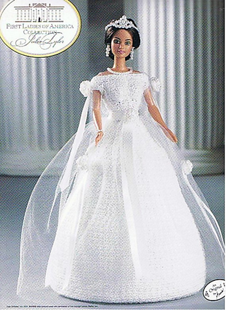 Julia Tyler: Dress