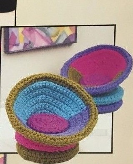 Parlor Pizazz: Mod Chair