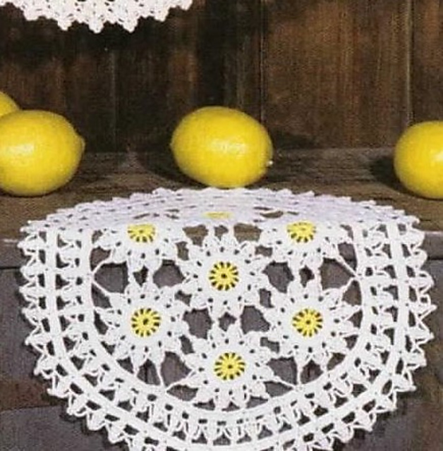 Daisy Doily
