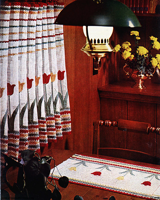 Tulip Time Dinette Set