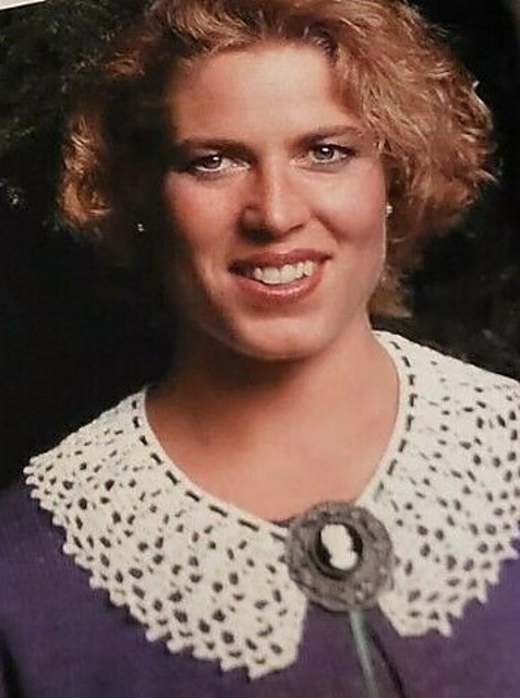 Cameo Collar