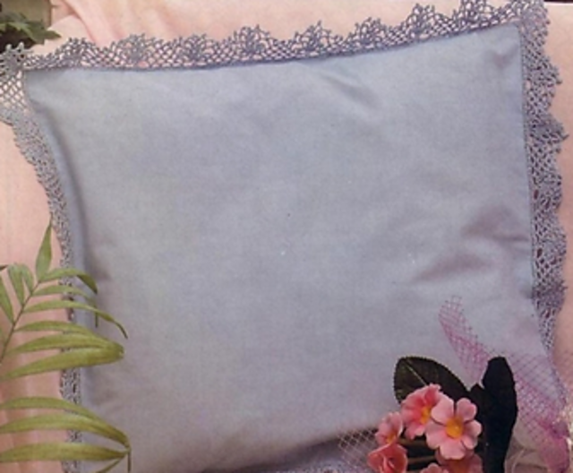Ray Flower Pillow Lace