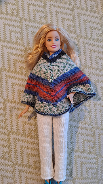 #0675 Poncho and Pants