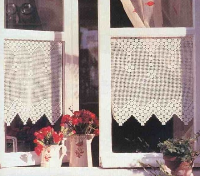 Cafe Curtain Paired