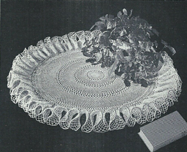 Ravelry: Large Table Ruffle Doily pattern by American Thread Company