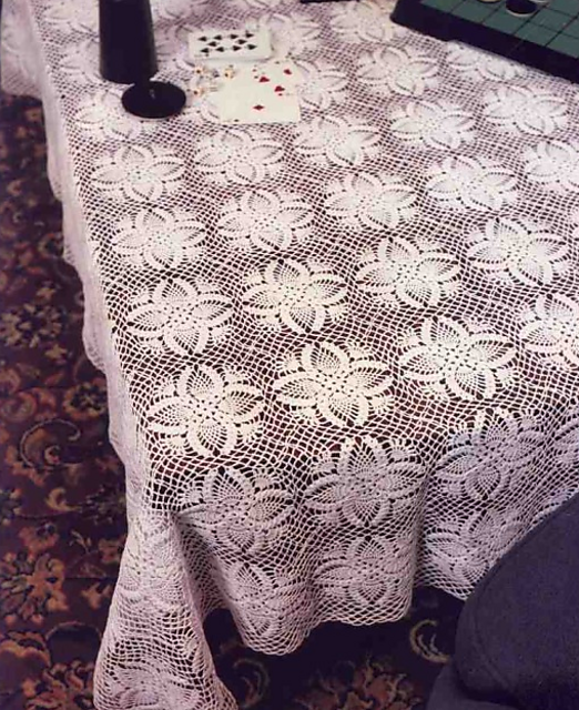 Tablecloth Snow Flowers