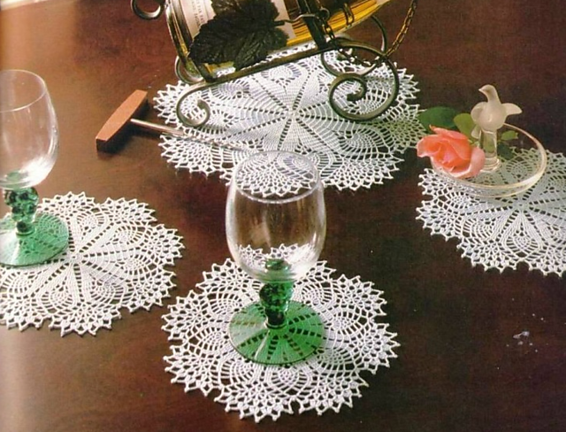 Table Center and Glass Mats