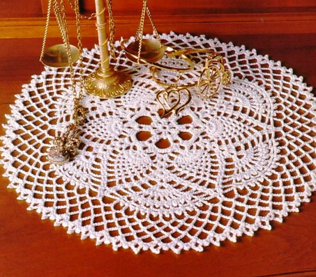 Round Table Mat