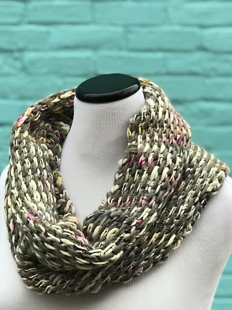 Cockatiel Cowl
