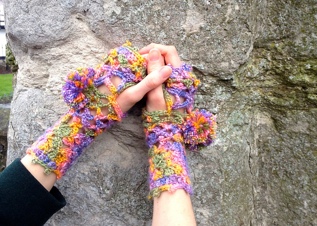 Primavera Princess Arm Warmers