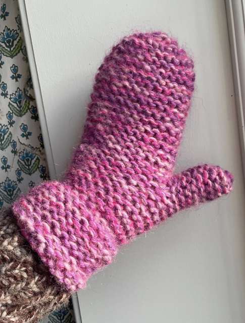 Ultra Easy Garter Stitch Mittens