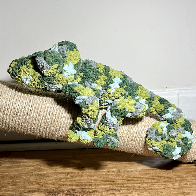 Crafty Chameleon