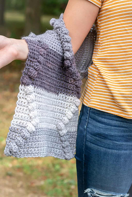 Bobble Scarf