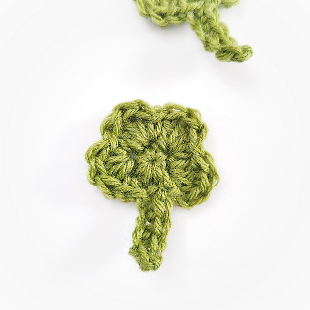 Mini Four Leaf Clover