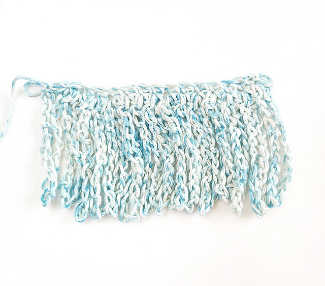 Chain Fringe Border