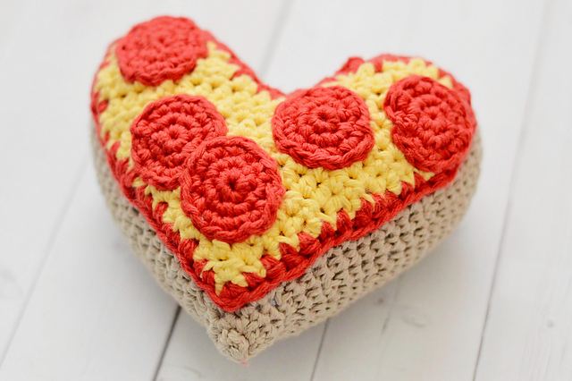 Heart Shape Pizza amigurumi