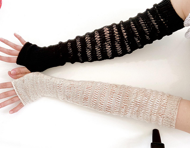 Ravelry: JABARA Arm Cover pattern by Etsuko Yamaguchi