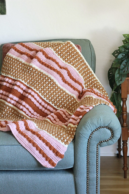 Bobbles and Blocks Blanket