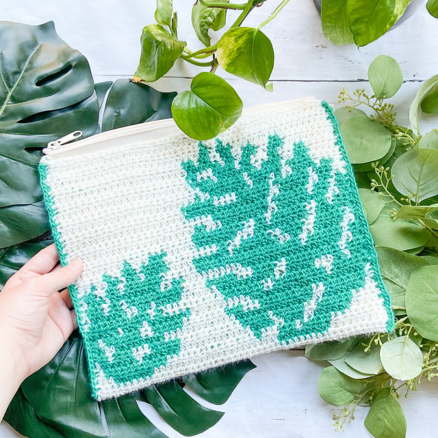 Monstera Clutch