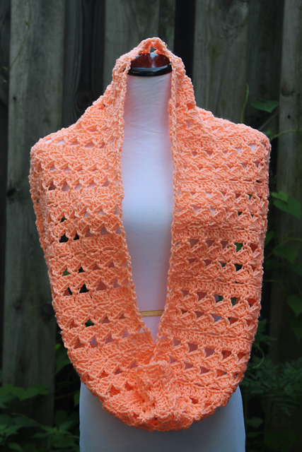 Sailing Away Cowl