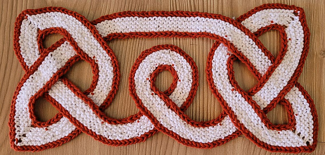 Knitted Sampler Knot