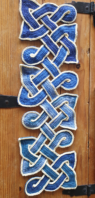 Border Knot
