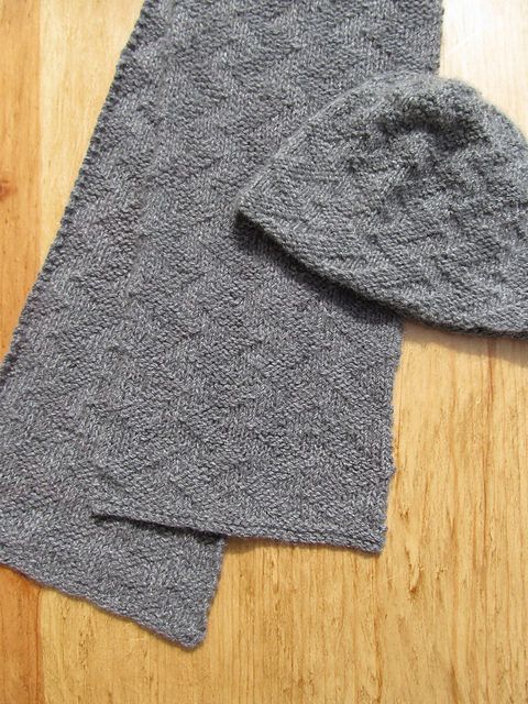 Switchback Rib Scarf & Hat