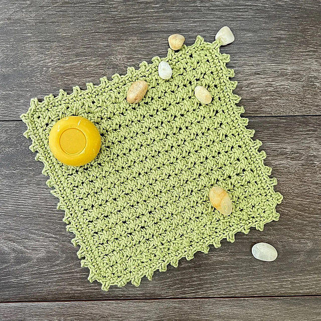 Trinity Stitch Washcloth