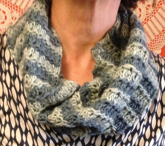 Two Color Cowl