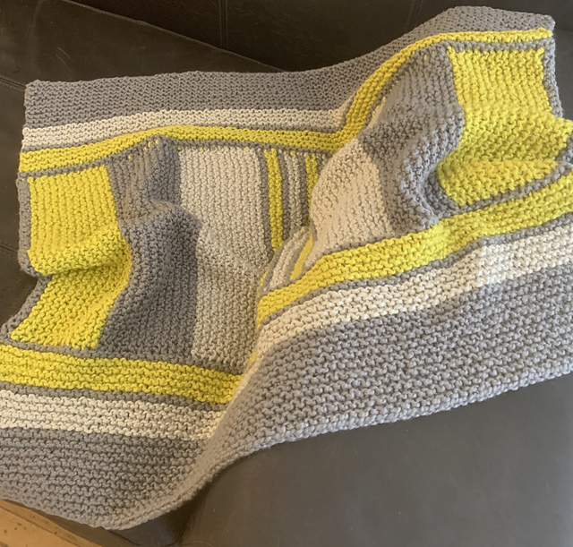 Ravelry Ezy Log Cabin Baby Blanket2020 pattern by Edna Hart Knits