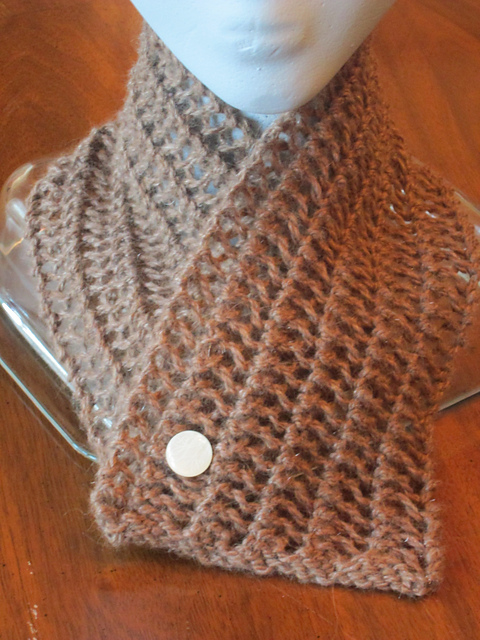Beginner Lace Cowl