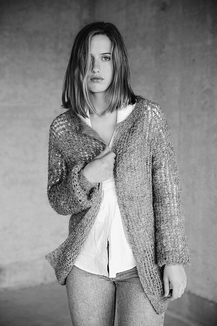 HB 04 Shark cardigan