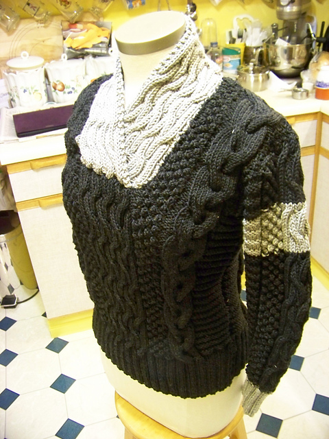 Cross Collar Cable Pullover