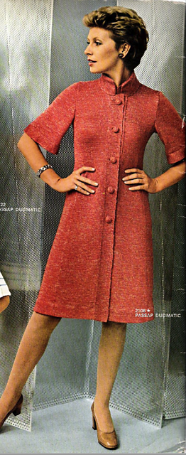 2108 Lady's summer coat with elbow length sleeves