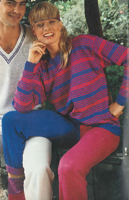 2929 Lady's jogging outfit
