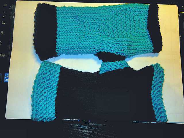 Mock Turtle Mitts