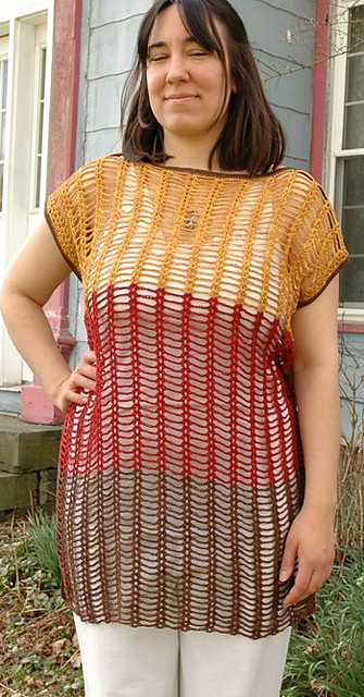 Chain and Shell Summer Top