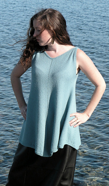 Trapeze Tank