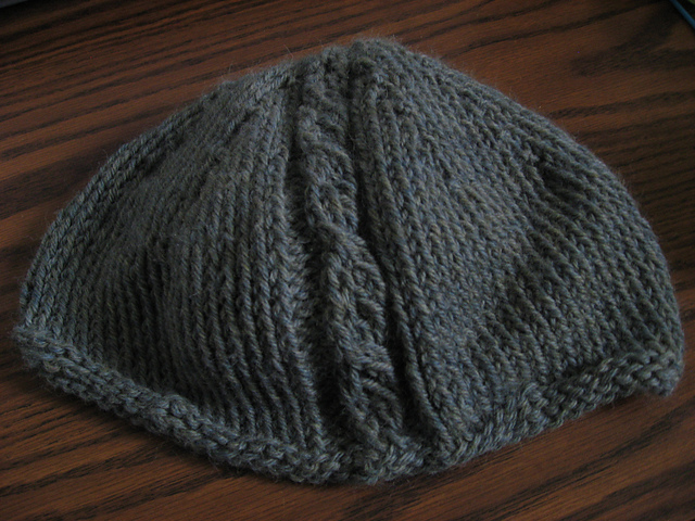 Slouchy Hat with Lace Cable
