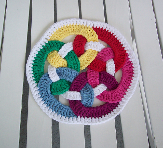 Ring Around the Rosy Dishcloths