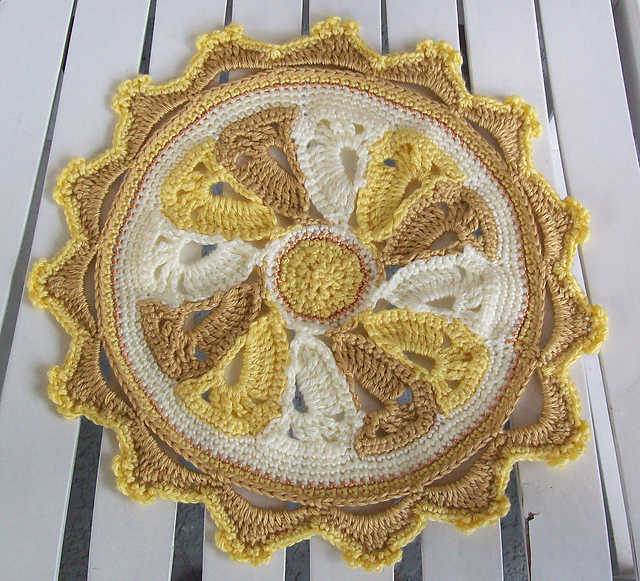 Fleur de Temps Clock