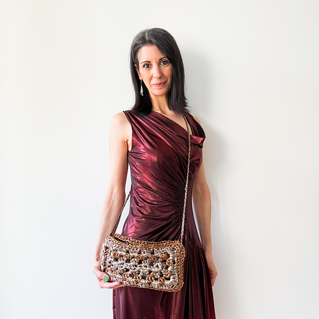 Granny Queen Bag