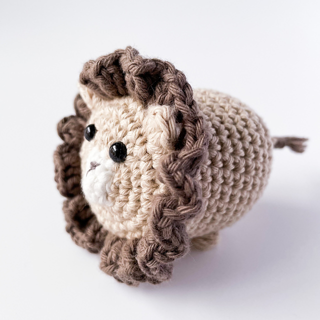LION amigurumi