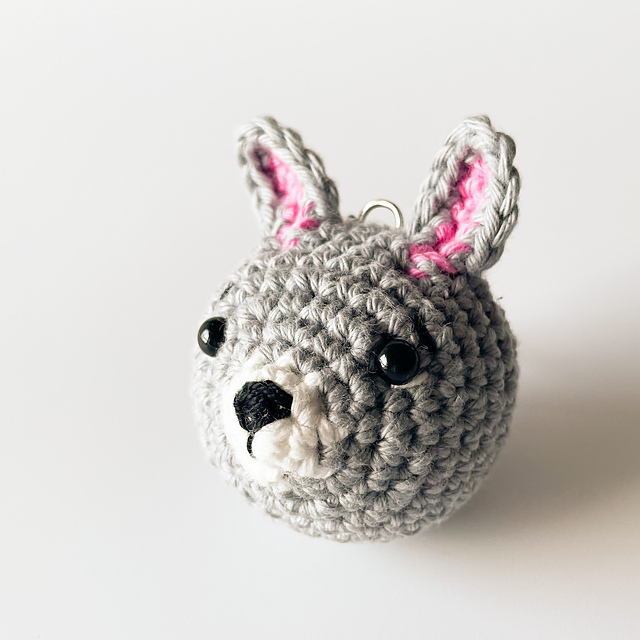 RABBIT amigurumi