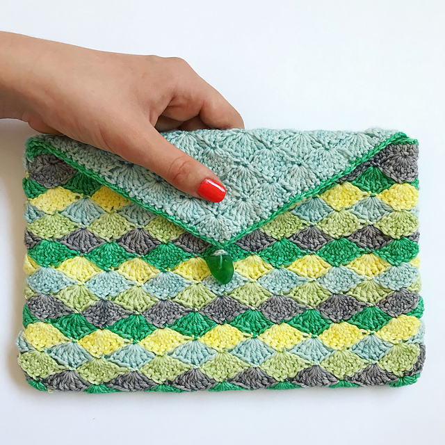 Sea Shells Clutch Bag