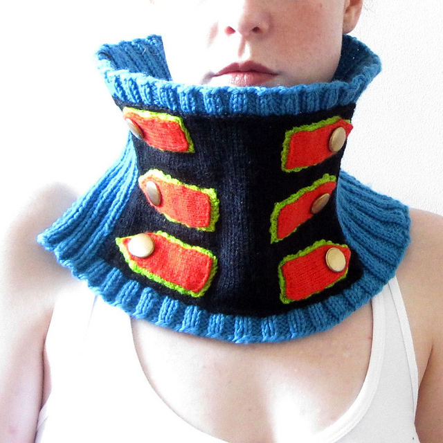 The Epaulet Cowl