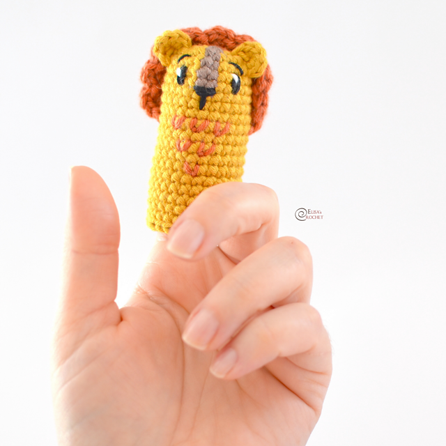 Lion Finger Puppet